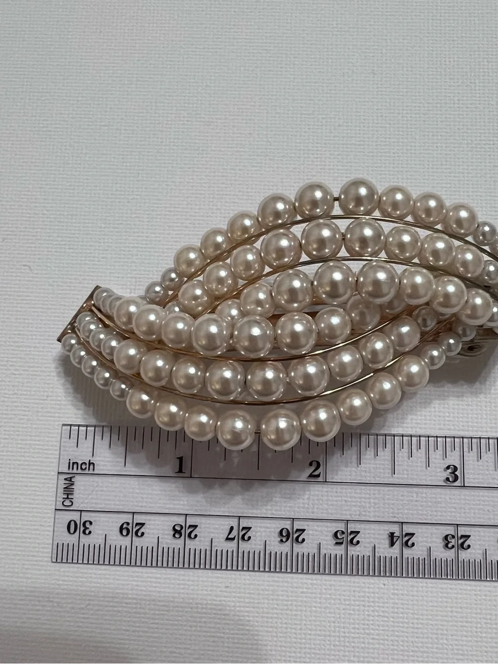 Classic Vintage Pearl Wave Wedding Day Hair Clip - Ivory Faux Pearl Accent